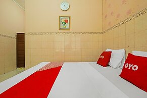 OYO 92454 Griya Raharja Guest House Syariah