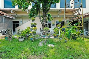 OYO 92454 Griya Raharja Guest House Syariah