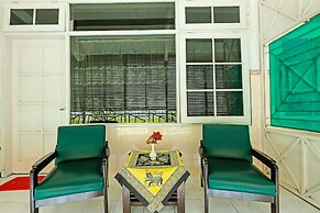 OYO 92454 Griya Raharja Guest House Syariah