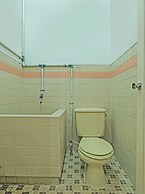 OYO 92454 Griya Raharja Guest House Syariah