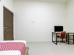 OYO 92477 Anugrah Kostel Syariah