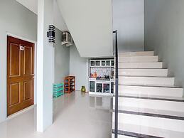 OYO 92477 Anugrah Kostel Syariah