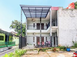 OYO 92477 Anugrah Kostel Syariah