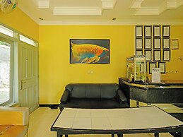 OYO 92483 Hotel Kirana