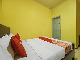 OYO 92483 Hotel Kirana