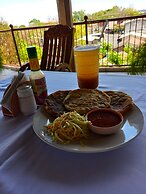 Hotel y Restaurante La Perla