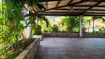 Hotel y Restaurante La Perla