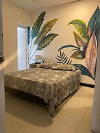 Baku Laureles Hostel