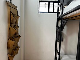 Baku Laureles Hostel