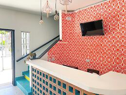 Baku Laureles Hostel