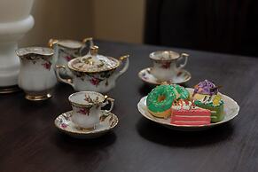 Warsaw Old Town Apartment by Renters