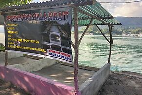 OYO 92503 Penginapan & Villa Sirait