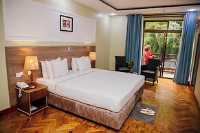 Green Side Hotel