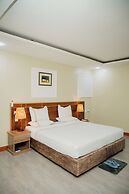 Green Side Hotel