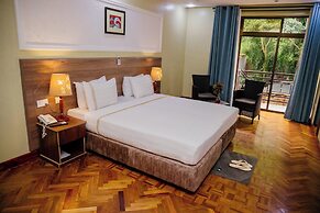 Green Side Hotel