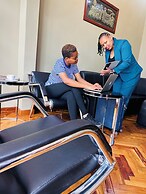 Green Side Hotel