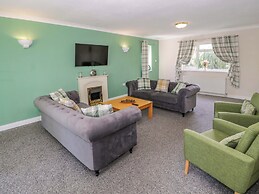 Woodlands Retreat