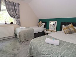 Woodlands Retreat
