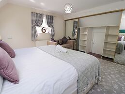 Woodlands Retreat