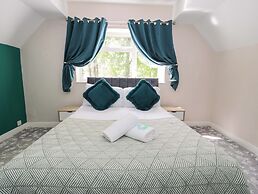 Woodlands Retreat