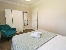 Woodlands Retreat