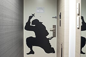 HOTEL NINJA BLACK