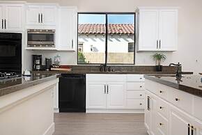 Luxury Resort Style Living w/ Pool & Jacuzzi