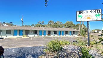 Tropic Motel