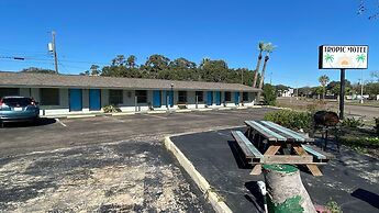 Tropic Motel