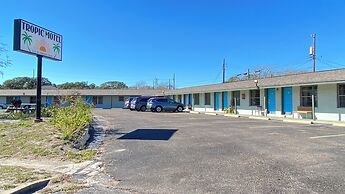Tropic Motel
