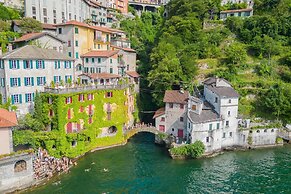 Terrace on Orrido di Nesso Waterfall