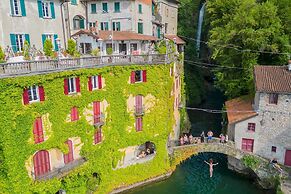 Terrace on Orrido di Nesso Waterfall