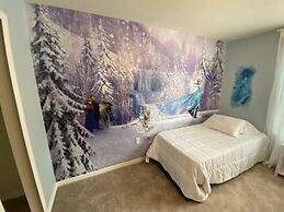 Gorgeous 6Bd w Pool Windsor Island 4450