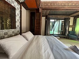 KhgeMa NuanJun Pool Villa Gallery Resort