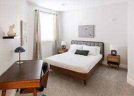 CozySuites Artistry Cincinnati