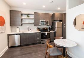 CozySuites Artistry Cincinnati