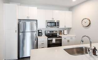 CozySuites Artistry Cincinnati