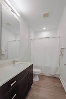 CozySuites Artistry Cincinnati