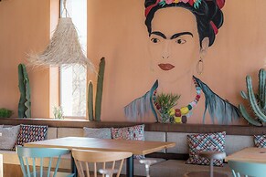 Elios Hill - Sun Kissed Happiness