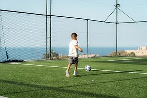 Elios Hill - Sun Kissed Happiness