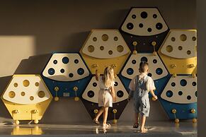 Elios Hill - Sun Kissed Happiness