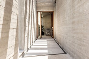 Elios Hill - Sun Kissed Happiness