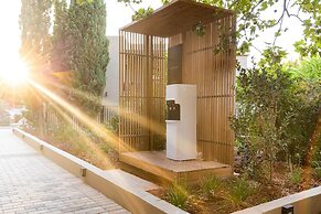 Elios Hill - Sun Kissed Happiness