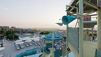 Elios Hill - Sun Kissed Happiness