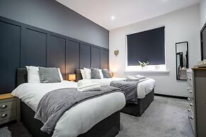 Woodhouse Hotel