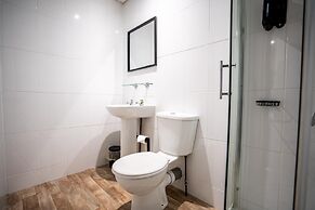 Woodhouse Hotel