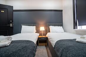 Woodhouse Hotel