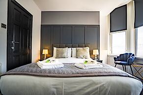 Woodhouse Hotel
