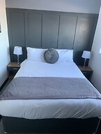 Woodhouse Hotel