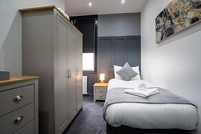 Woodhouse Hotel